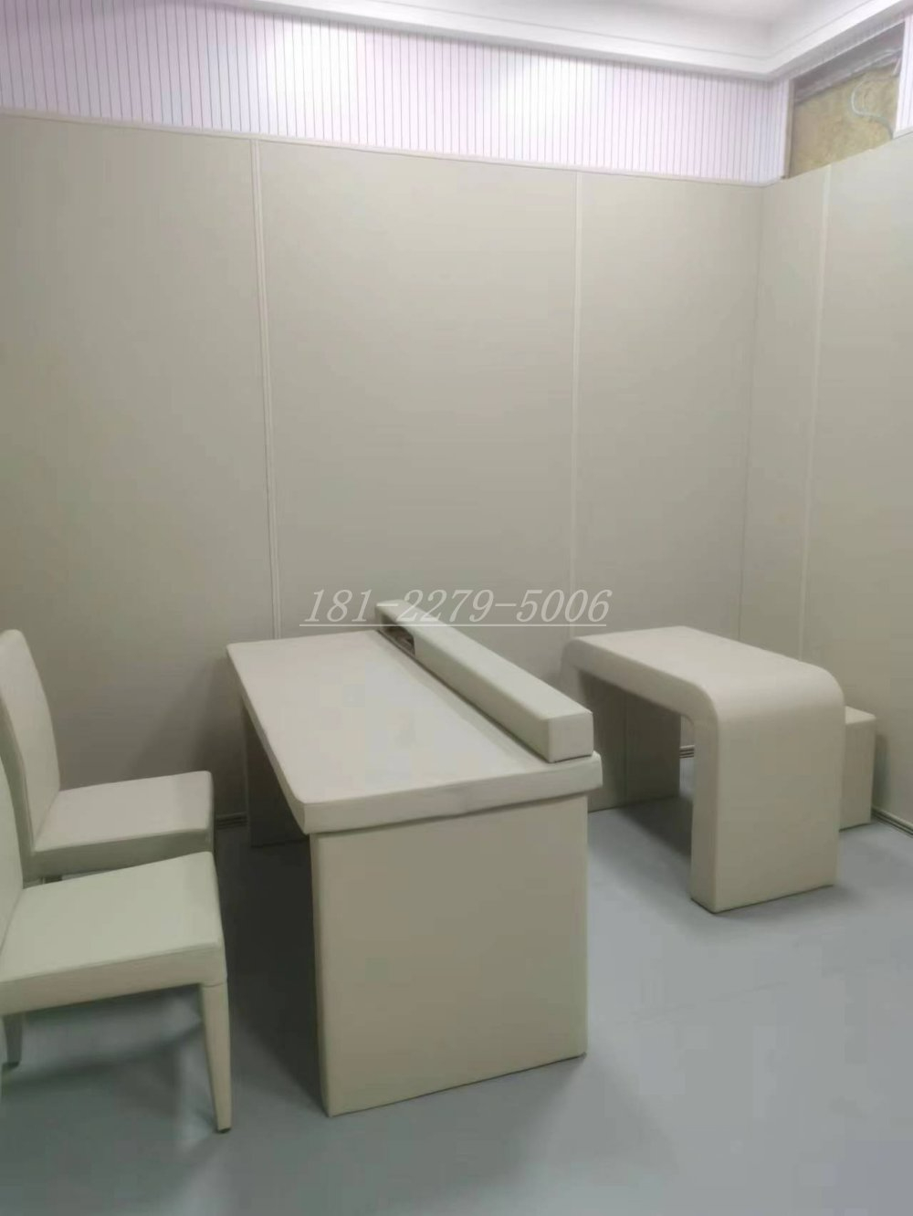 預審室內墻面包裹防止撞墻